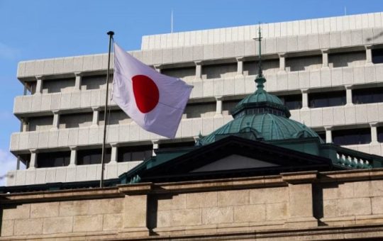 Bank of Japan maintains interest rates at 0.25% after core inflation firm to 2.8%