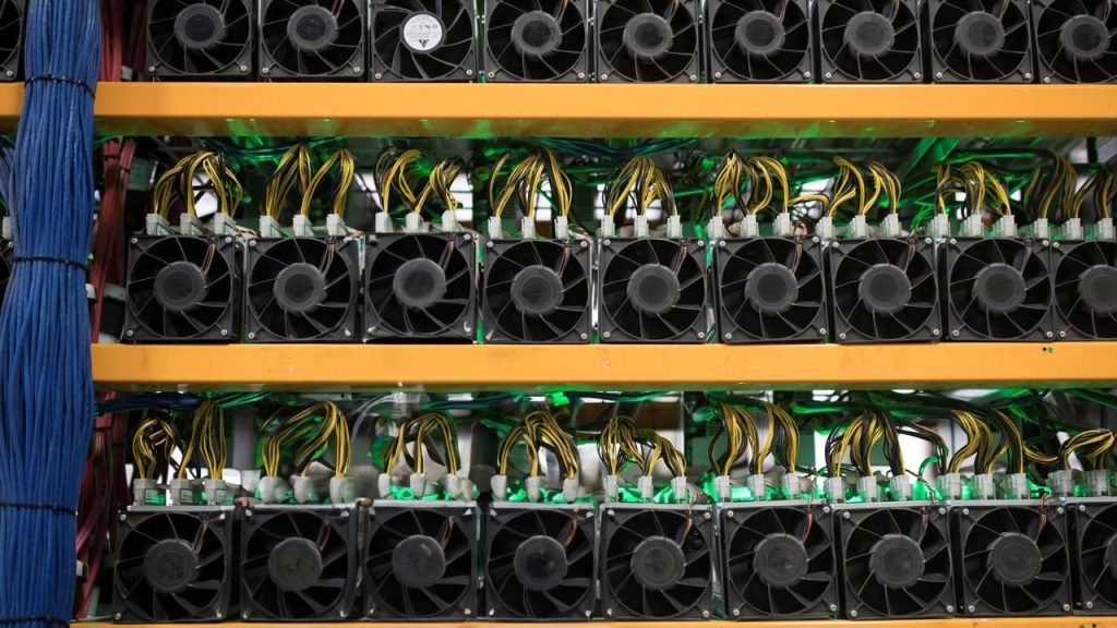 BTC Miner Cipher Expands Texas Operations With 100 MW Data Center