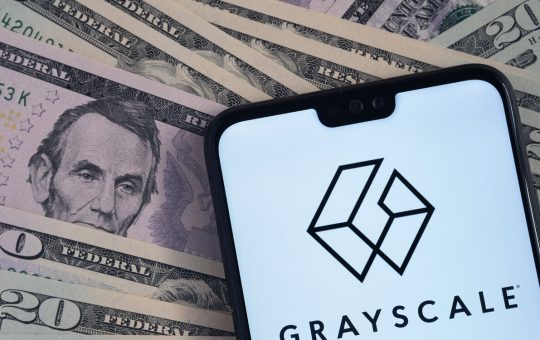 Grayscale expands altcoin list to 40 in April, adds Dogecoin, and PYTH trusts