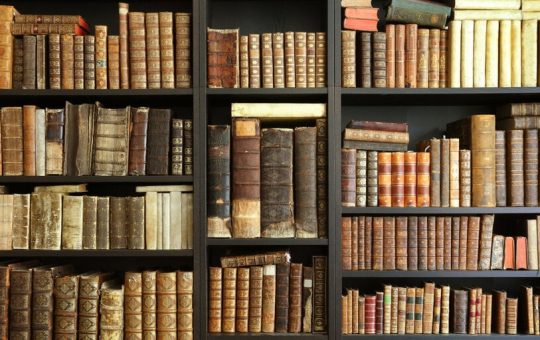 How a Philosopher Who Criticized Trump and Musk Turned Out to Be an AI Experiment