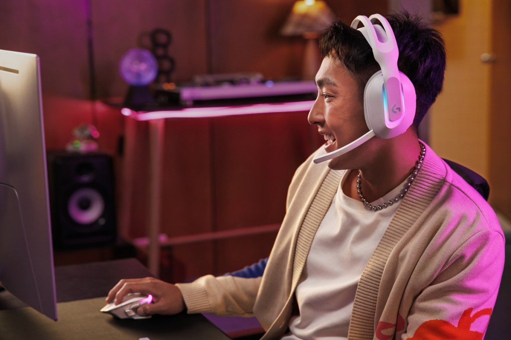 Logitech launches G522 gaming headset for personal expression
