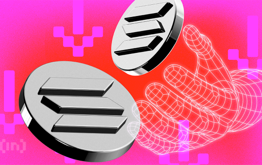 Solana’s Uptrend Holds Strong, But Cracks Are Forming