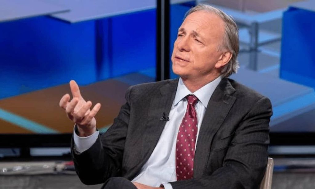 Ray Dalio Predicts US Debt Crisis and Backs Bitcoin, Gold Over Bonds